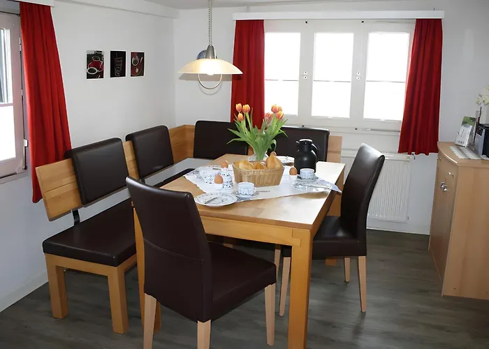 Zum Torfstecher 蒙绍